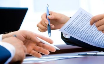 Regulaciones especiales de modificación de los contratos.