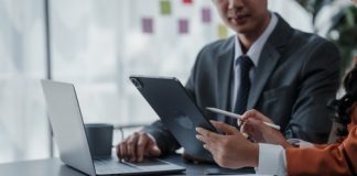 Hay que prestigiar y reinventar las unidades de apoyo político