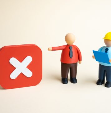 De retrasos, incumplimientos y torpezas